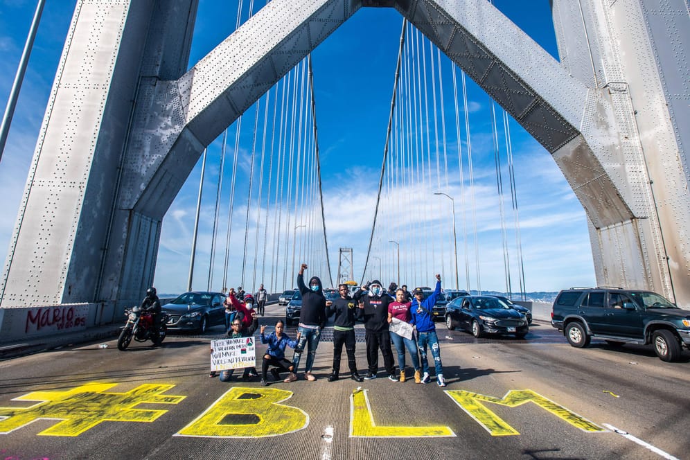 Demonstrationen auf der Bay Brücke in San Francisco: Demonstranten hatten schon vor einigen Tagen die Zufahrt in die Großstadt blockiert.