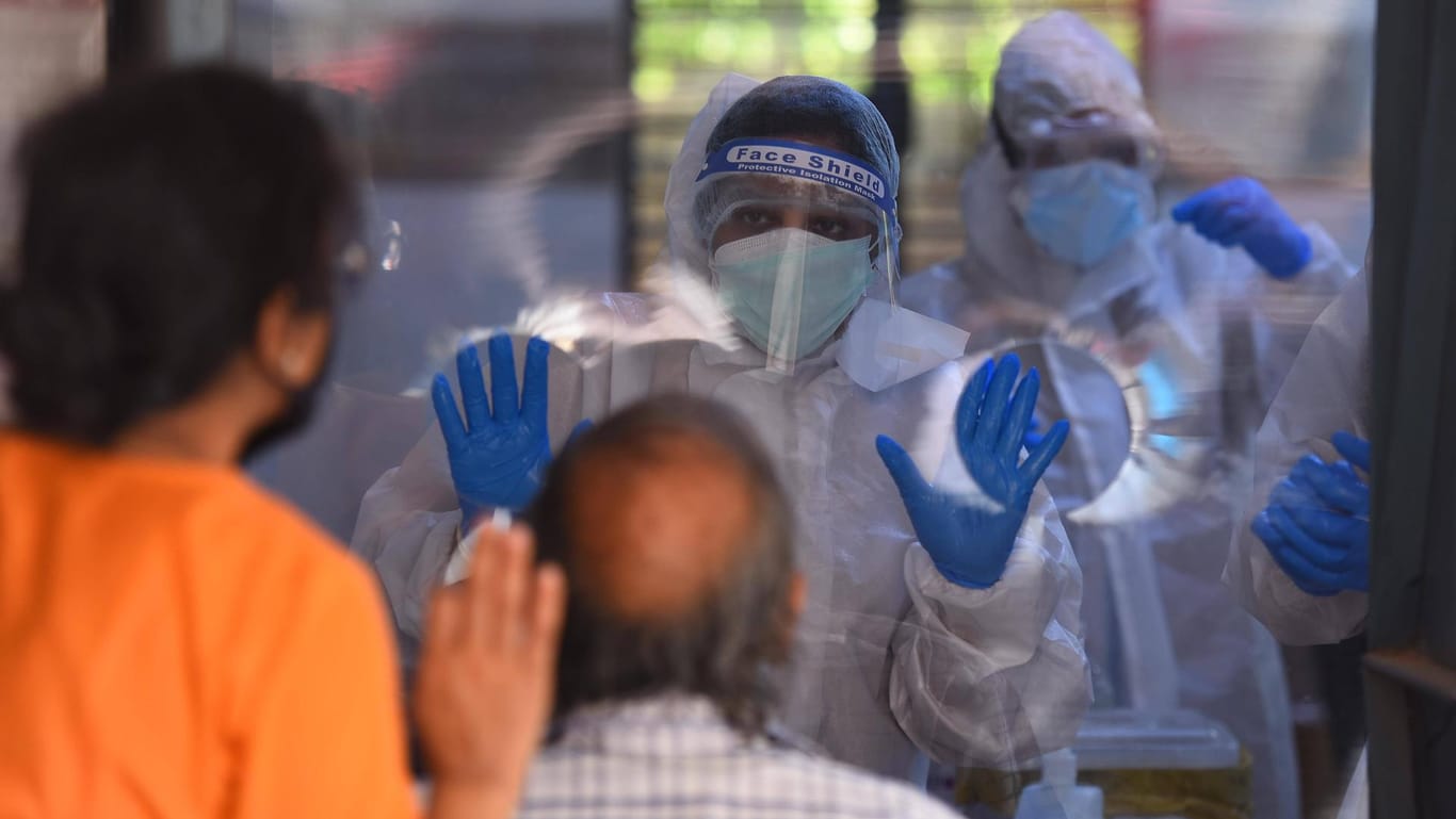 Krankenhaus im indischen Neu Delhi: Etwa 12.500 Menschen sind in Indien bereits am Coronavirus gestorben.