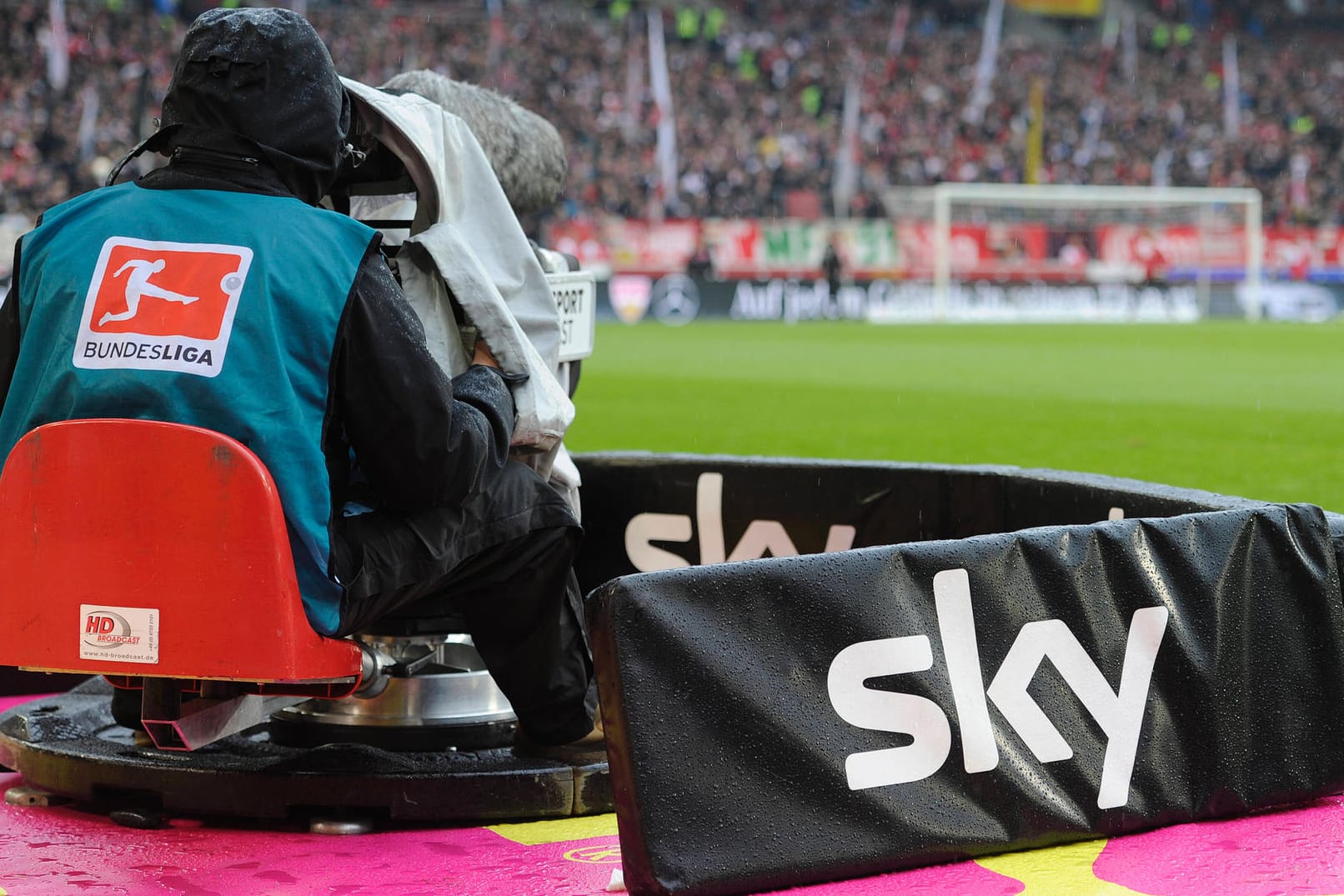 Gewohntes Bild: Der Pay-TV-Sender Sky wird die Bundesliga offenbar weiter übertragen.