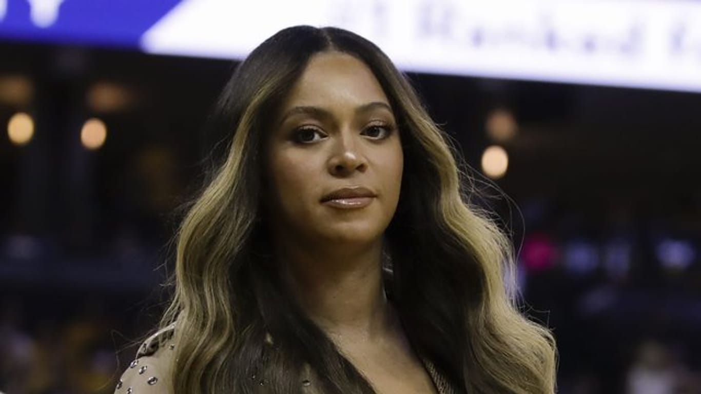 Beyoncé hat sich in der Debatte über Rassismus und Polizeigewalt mit einer positiven Botschaft zu Wort gemeldet.