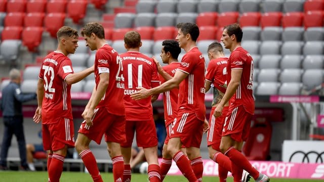 Gieriger Geister-Meister: Der FC Bayern München gewann auch gegen den SC Freiburg. Gieriger Geister-Meister: Der FC Bayern München gewann auch gegen den SC Freiburg.
