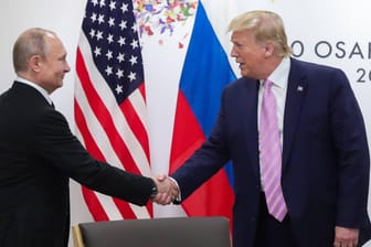 Wladimir Putin und Donald Trump: Der alte Vertrag könnte vorerst verlängert werden – um dann erst nach der Wahl in den USA neu zu verhandeln (Archivbild).