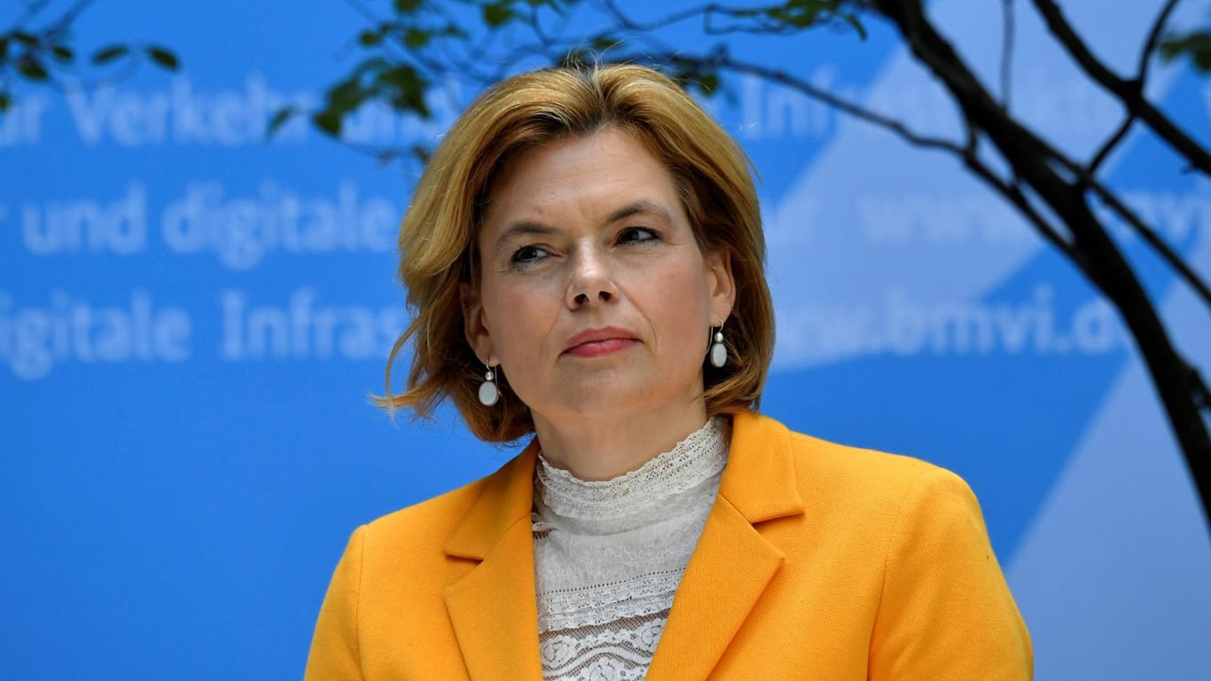Julia Klöckner: Die Bundeslandwirtschaftsministerin will Fleisch mit einer Abgabe teurer machen (Archivbild).