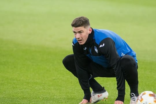Robin Gosens und Atalanta holten im ersten Spiel nach der Corona-Pause einen souveränen Sieg.
