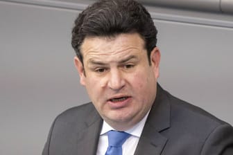 Hubertus Heil (SPD): Der Arbeitsminister fordert eine zivilrechtliche Haftung des Tönnies-Unternehmens.