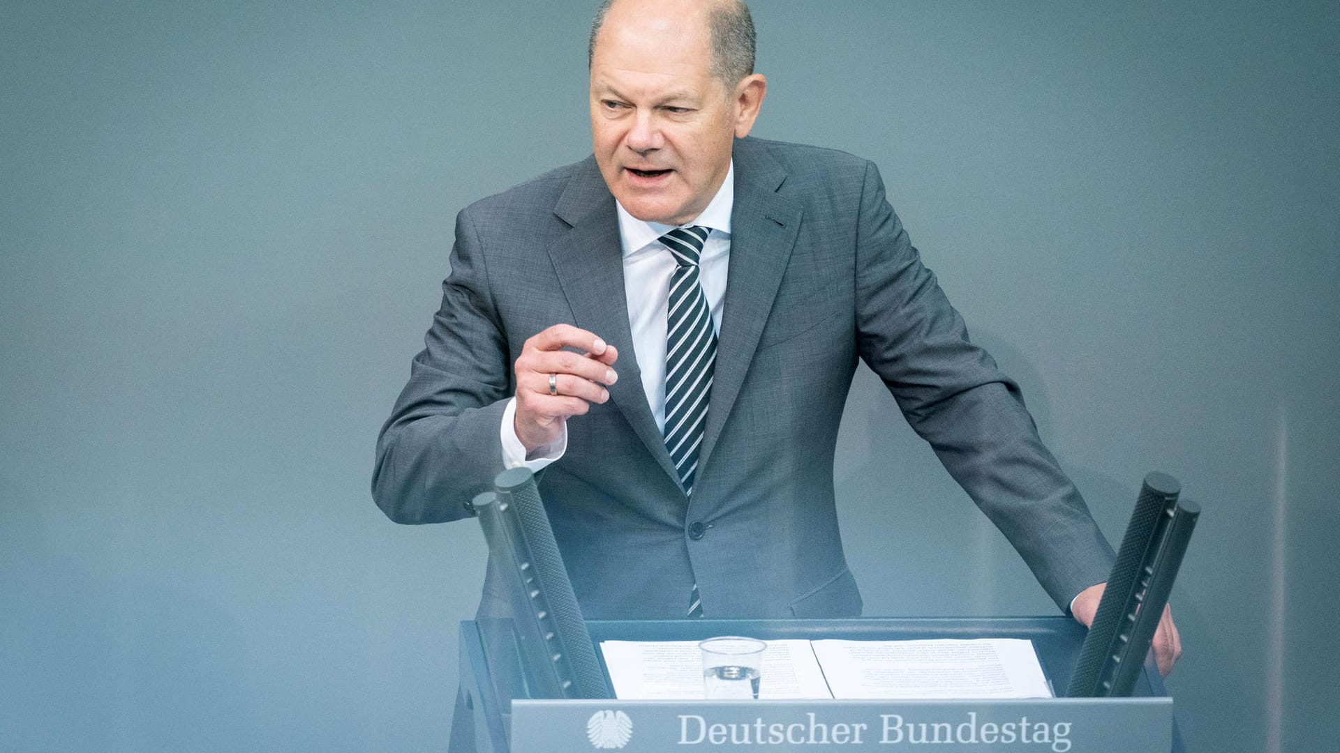 Bundesfinanzminister Olaf Scholz im Bundestag: Die SPD-Chefs halten eine Kanzlerkandidatur Scholz' für möglich.