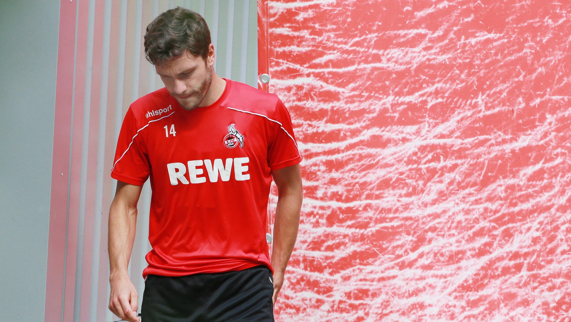 Jonas Hector in Trauer: Der Bruder des Nationalspielers wurde tot in seiner Wohnung gefunden.