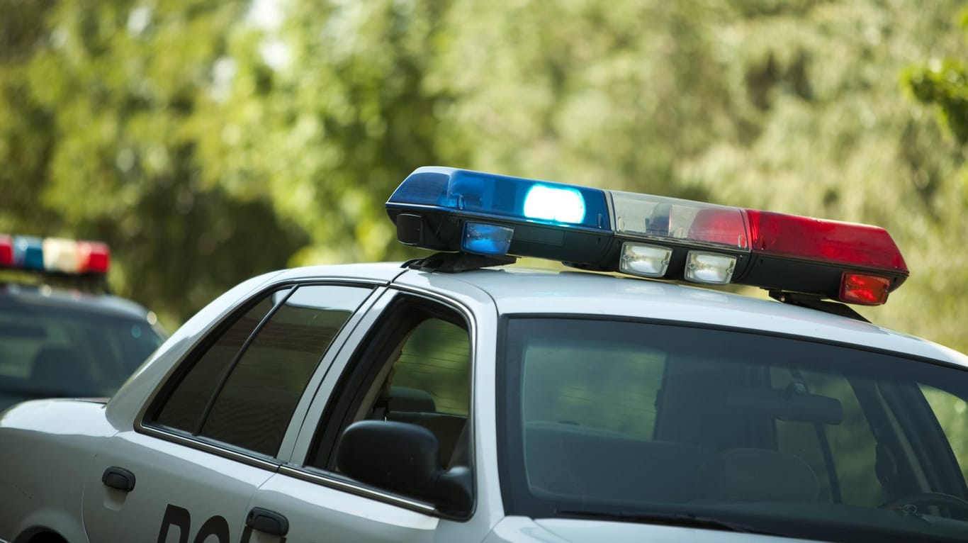 US-Polizeifahrzeug mit Blaulicht: Die Hintergründe des tödlichen Vorfalls in Charlotte waren zunächst unklar.