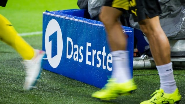 Fußball-Höhepunkte werden weiter bei ARD und ZDF gezeigt.