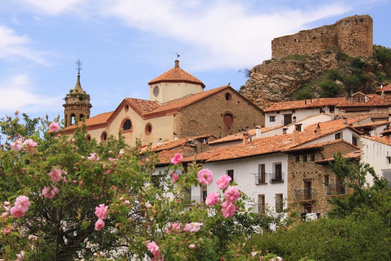 Das hübsche Dorf Linares de Mora liegt in der Provinz Teruel – Spaniens Heimat der Trüffel.