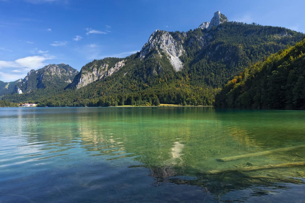 Der Alpsee in Bayern: Das Bundesland ist bei Urlaubern beliebt.