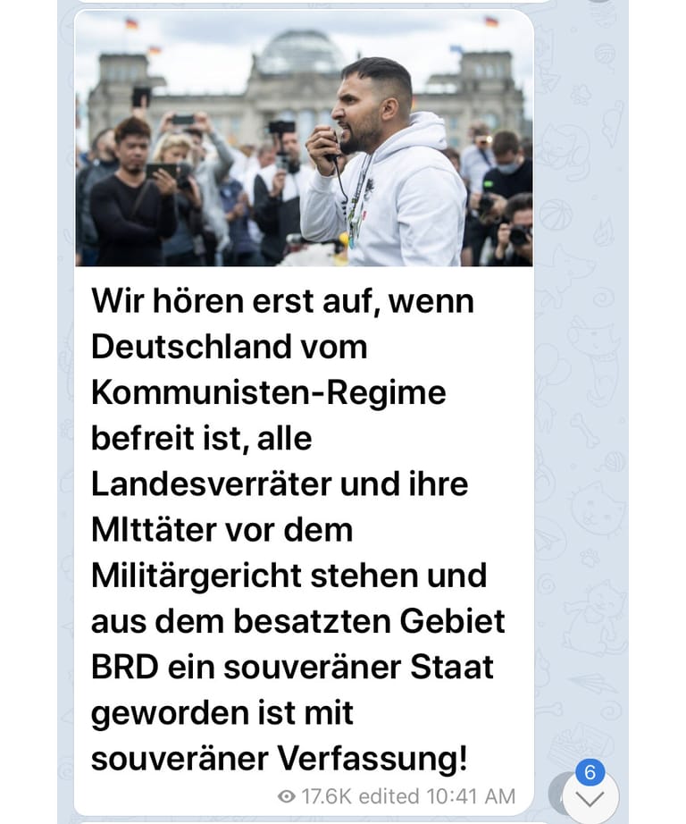 "Deutschland vom Kommunisten-Regime befreien": Attila Hildmann sieht sich im Kampf.