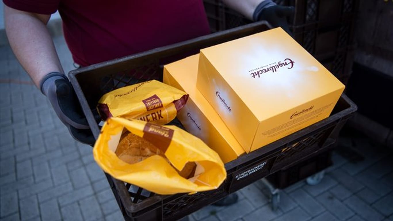 Bei der Stadtbäckerei Engelbrecht in Bremerhaven können sich Kunden die Ware auch per Paketdienst liefern lassen.