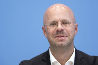 Andreas Kalbitz ist wieder Fraktionsvorsitzender der AfD Brandenburg.