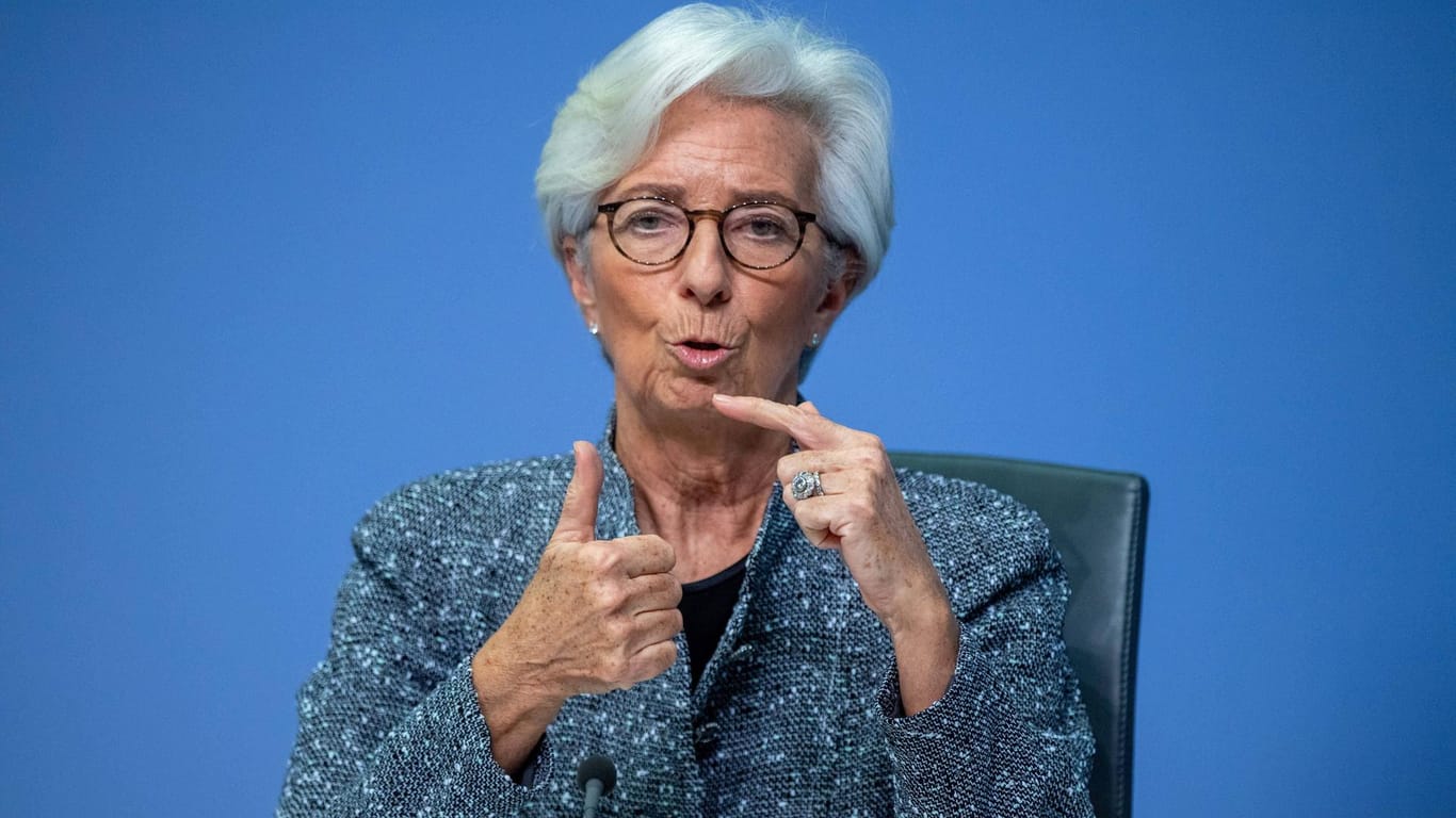 Die Chefin der Europäischen Zentralbank (EZB), Christine Lagarde: Wenn eine Inflation käme, müssten die Zentralbanken die Zinsen heben. Das wäre aber schlecht für viele Staaten.