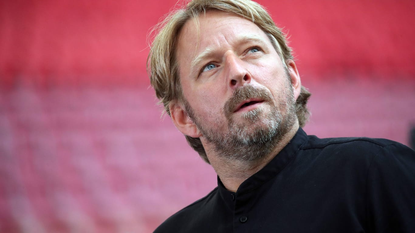 Sven Mislintat: Trotz des Aufstiegs missfielen dem VfB-Sportdirektor in dieser Saison einige Dinge – auch in der Bewertung seiner Mannschaft.