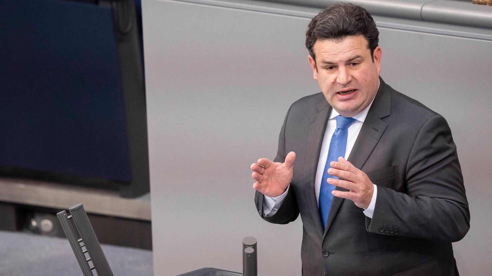 Arbeitsminister Heil kündigte in Bezug auf die Fleischindustrie an, "in diesem Bereich aufzuräumen und durchzugreifen".