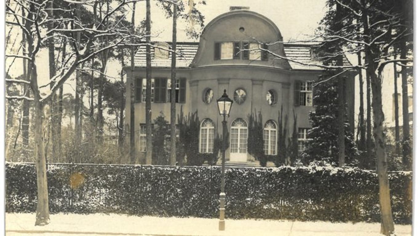 Das historische Foto zeigt die "Villa Wurmbach"