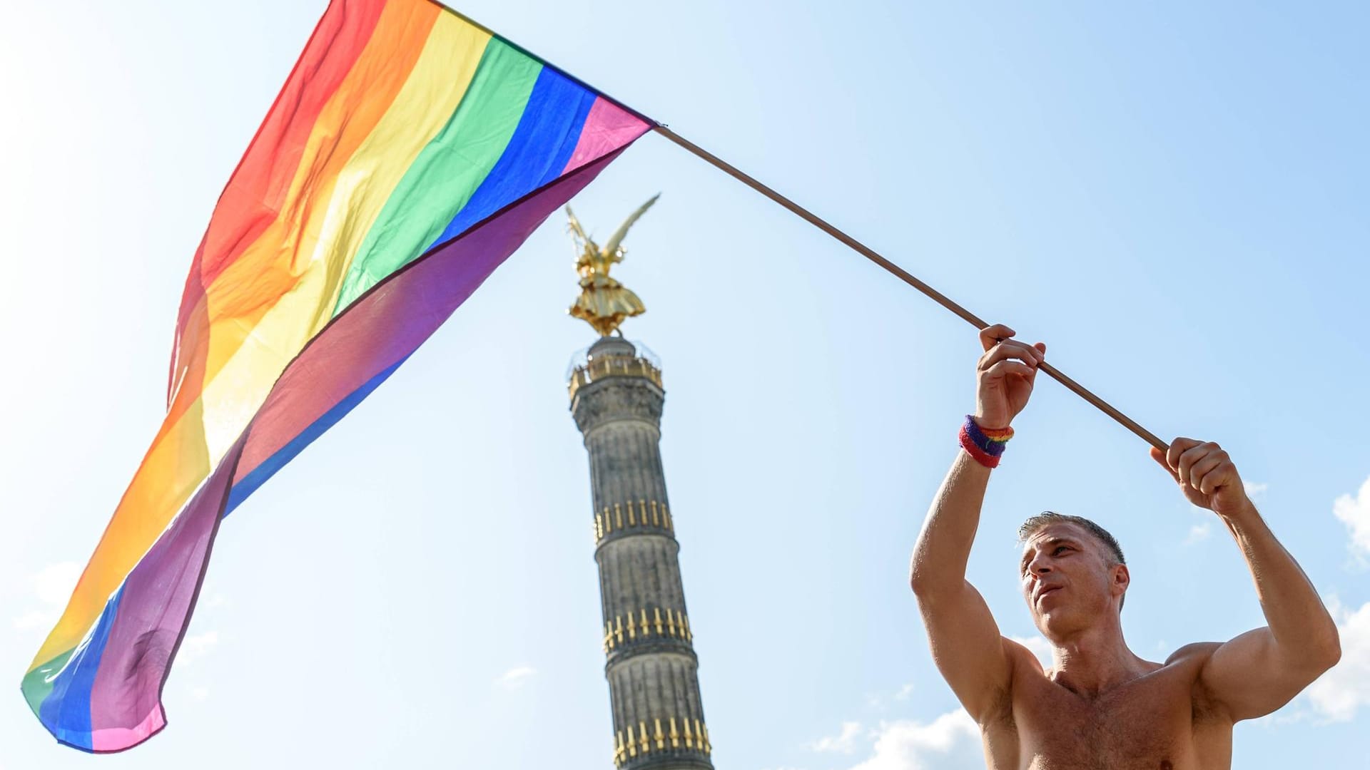 Rückblick zum CSD 2019: Auch in diesem Jahr wird es einen Zug anlässlich des 42. Christopher Street Days (CSD) geben.