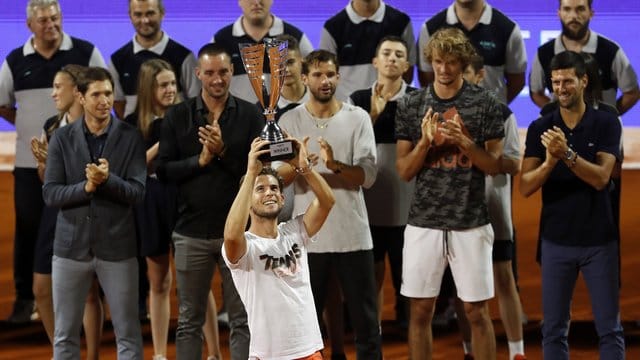 Sieg mit Nachgeschmack: Dominic Thiem (M) beim Adria-Cup.