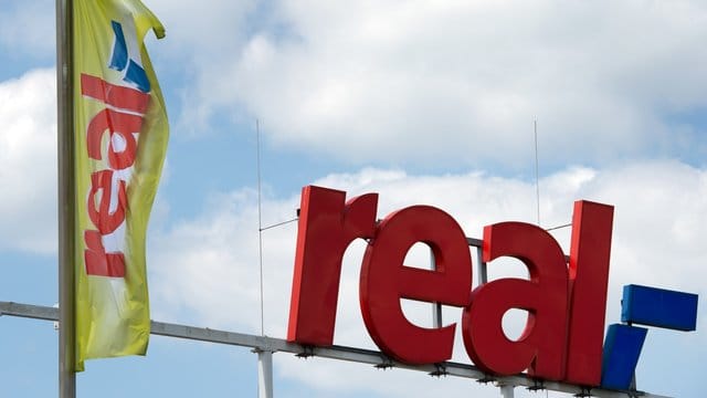 Das Logo der Handelskette Real