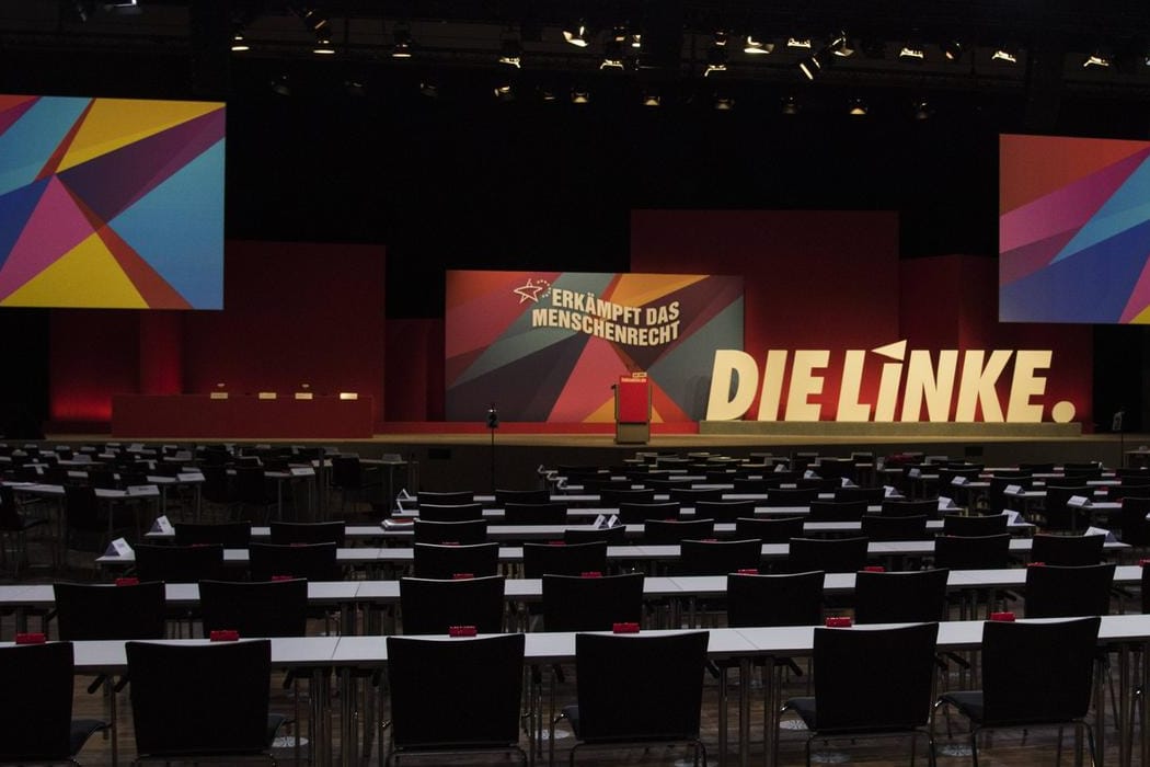 Parteitag der Linkspartei (Symbolbild): in Brandenburg sorgt das Kooperationsverbot mit der AfD innerparteilich für Streit.