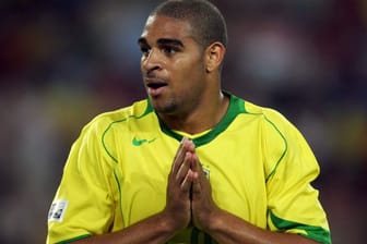 Bewegte Karriere: Adriano 2005 im Trikot der brasilianischen Nationalmannschaft.