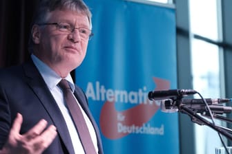 Jörg Meuthen: Die AfD akzeptiert ein mehrere Hunderttausend Euro hohes Bußgeld wegen einer Spendenaffäre.