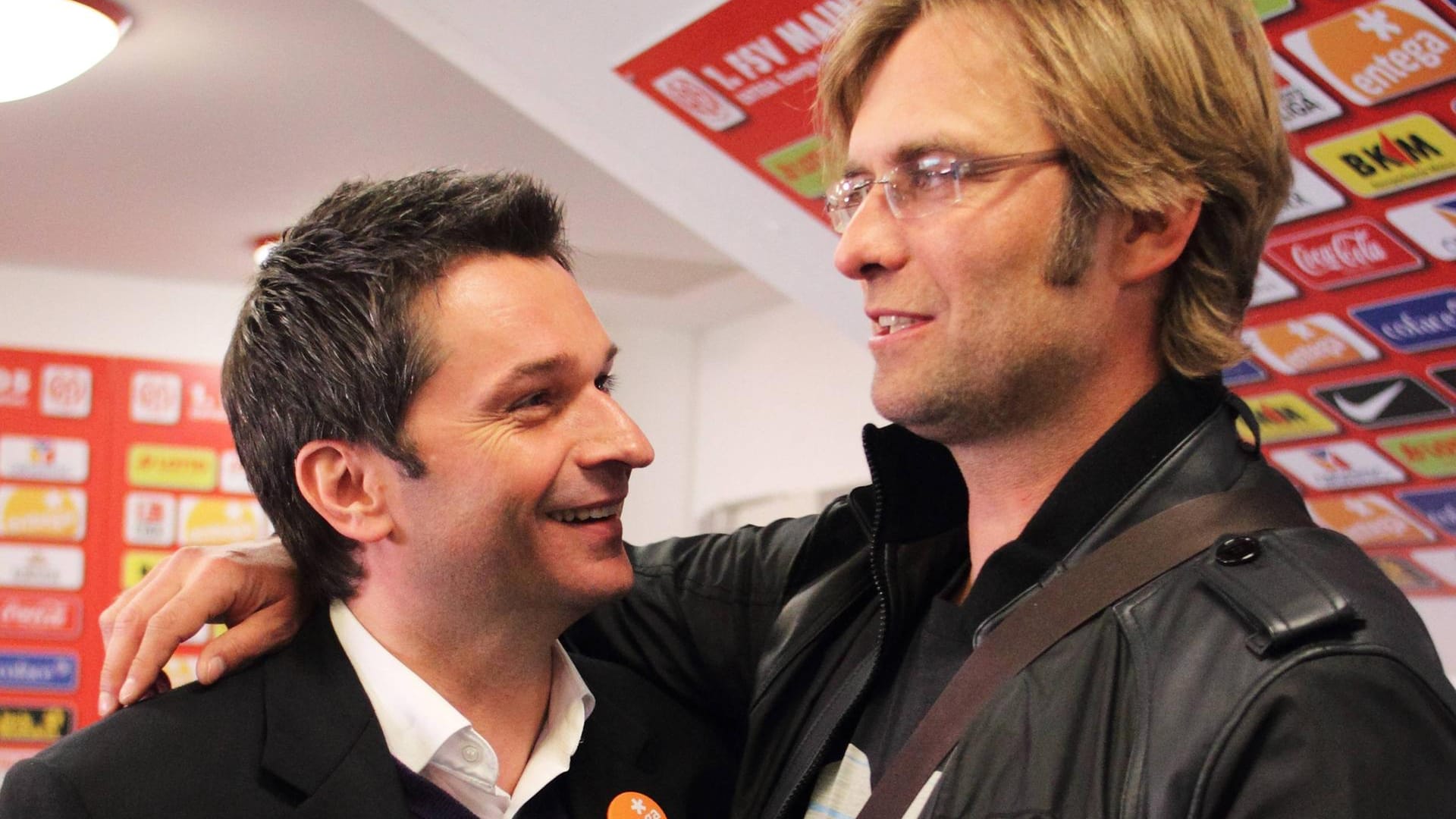 Jürgen Klopp (r.) war von 2001 bis 2008 Trainer von Mainz 05. Gemeinsam mit Manager Christian Heidel führte er den Klub von den Abstiegsrängen der 2. Liga in die Bundesliga.