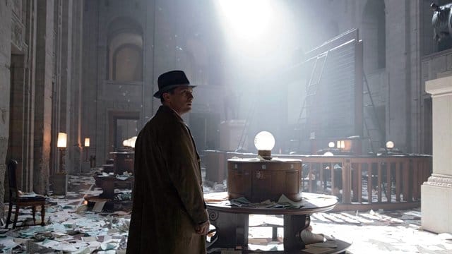 Gereon Rath (Volker Bruch) in einer Szene der dritten Staffel von "Babylon Berlin".