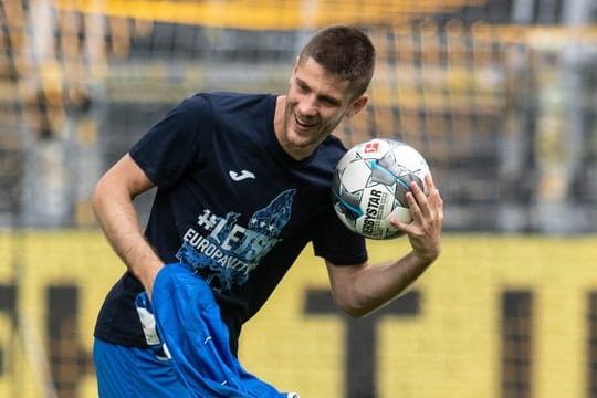 Viermal brachte Hoffenheims Andrej Kramaric den Ball im BVB-Tor unter.