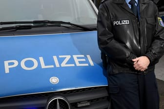 Polizei Hessen (Symbolfoto): Ein kurioser Fall rief Ermittler im Main-Taunus-Kreis auf den Plan.