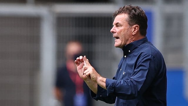Dieter Hecking bekommt beim HSV Rückendeckung.