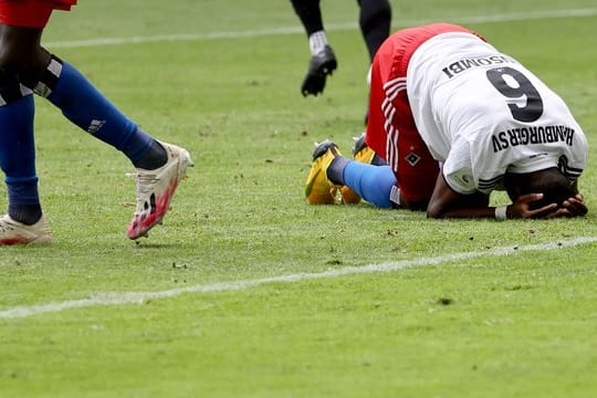 Der Hamburger SV ist nach dem 1:5 gegen den SV Sandhausen am Boden.