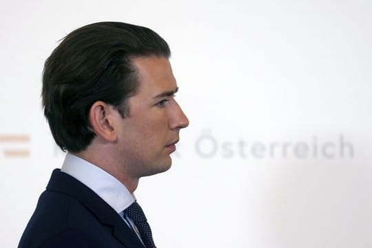 Sebastian Kurz, Bundeskanzler von Österreich, kommt zu einer Pressekonferenz.