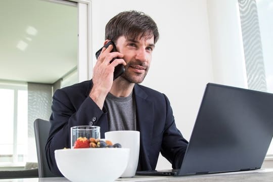 Seit Beginn der Corona-Pandemie laufen viele Beratungen über Immobilienkredite digital ab. Seit Beginn der Corona-Pandemie laufen viele Beratungen über Immobilienkredite digital ab.