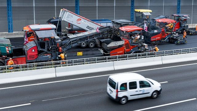 Vollsperrung der A7 in Schnelsen