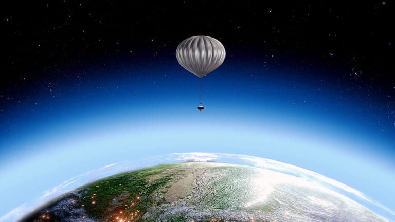 Aufenthalt in der Stratosphäre: Dieser Ballon soll Touristen und Forscher bald ins All bringen.
