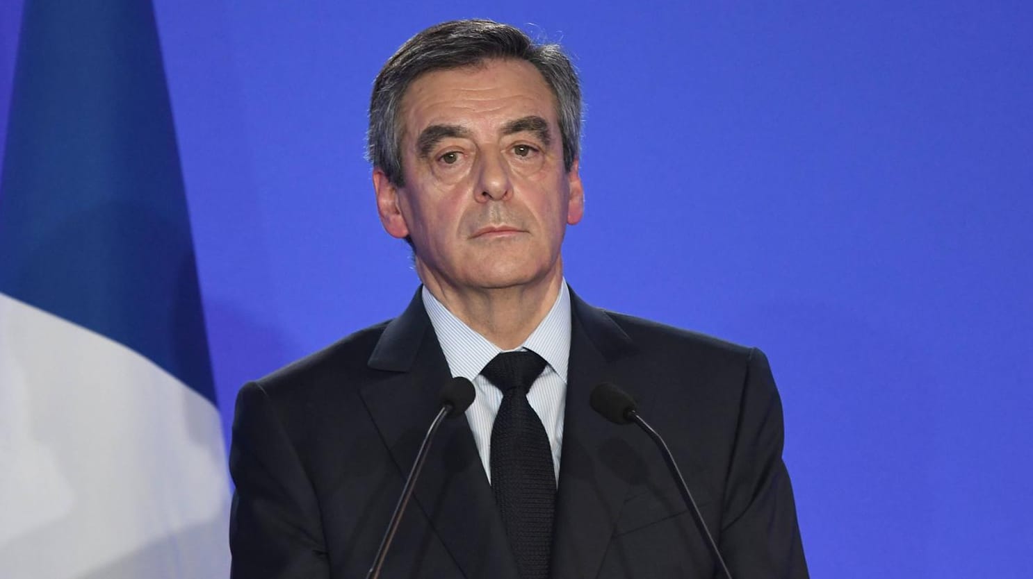 François Fillon: Frankreichs Ex-Premier ist zu fünf Jahre Haft und einer Geldstrafe verurteilt worden. François Fillon: Frankreichs Ex-Premier ist zu fünf Jahre Haft und einer Geldstrafe verurteilt worden.