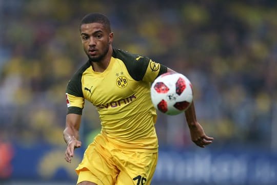 Jeremy Toljan bleibt auf Leihbasis beim italienischen Erstligisten US Sassuolo Calcio.