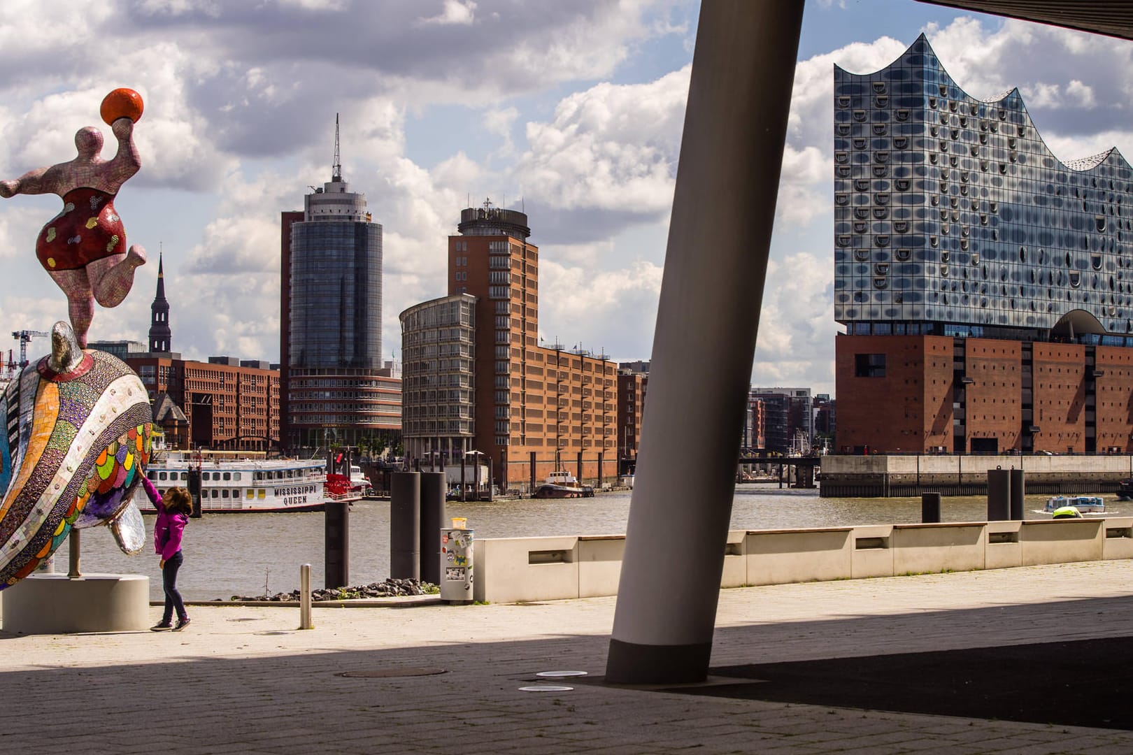 Blick auf die Elbphilharmonie: In Hamburg sollen weitere Lockerungen beschlossen werden.