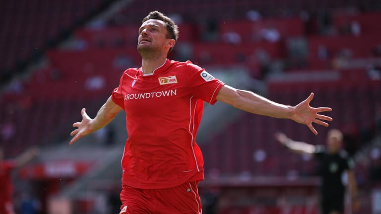 Christian Gentner kam vom VfB Stuttgart zu Union Berlin und hatte einen maßgeblichen Anteil am Klassenerhalt der Köpenicker. Hier feiert er seinen Treffer zum 2:0 beim 1. FC Köln.