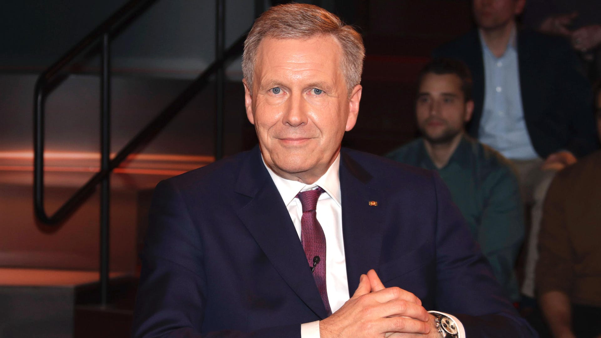 Christian Wulff bei einer TV-Aufzeichnung: Der Altbundespräsident beklagt den Rassismus in Deutschland.