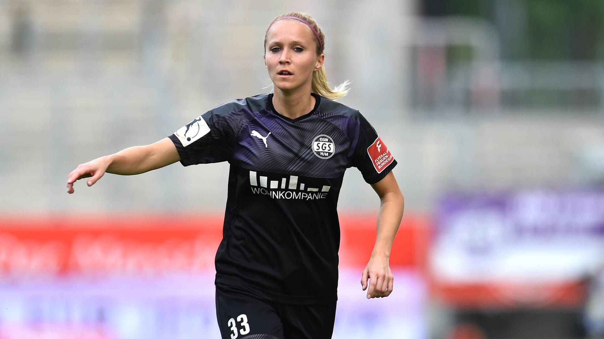 Turid Knaak (SGS Essen) beim Spiel gegen den 1. FFC Frankfurt: Die 29-Jährige verlässt nach drei Jahren den Verein.