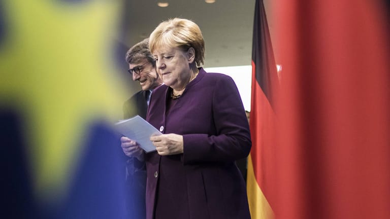 Kanzlerin Angela Merkel: In den kommenden Monaten muss sie noch stärker zwischen den Interessen der EU-Staaten vermitteln.