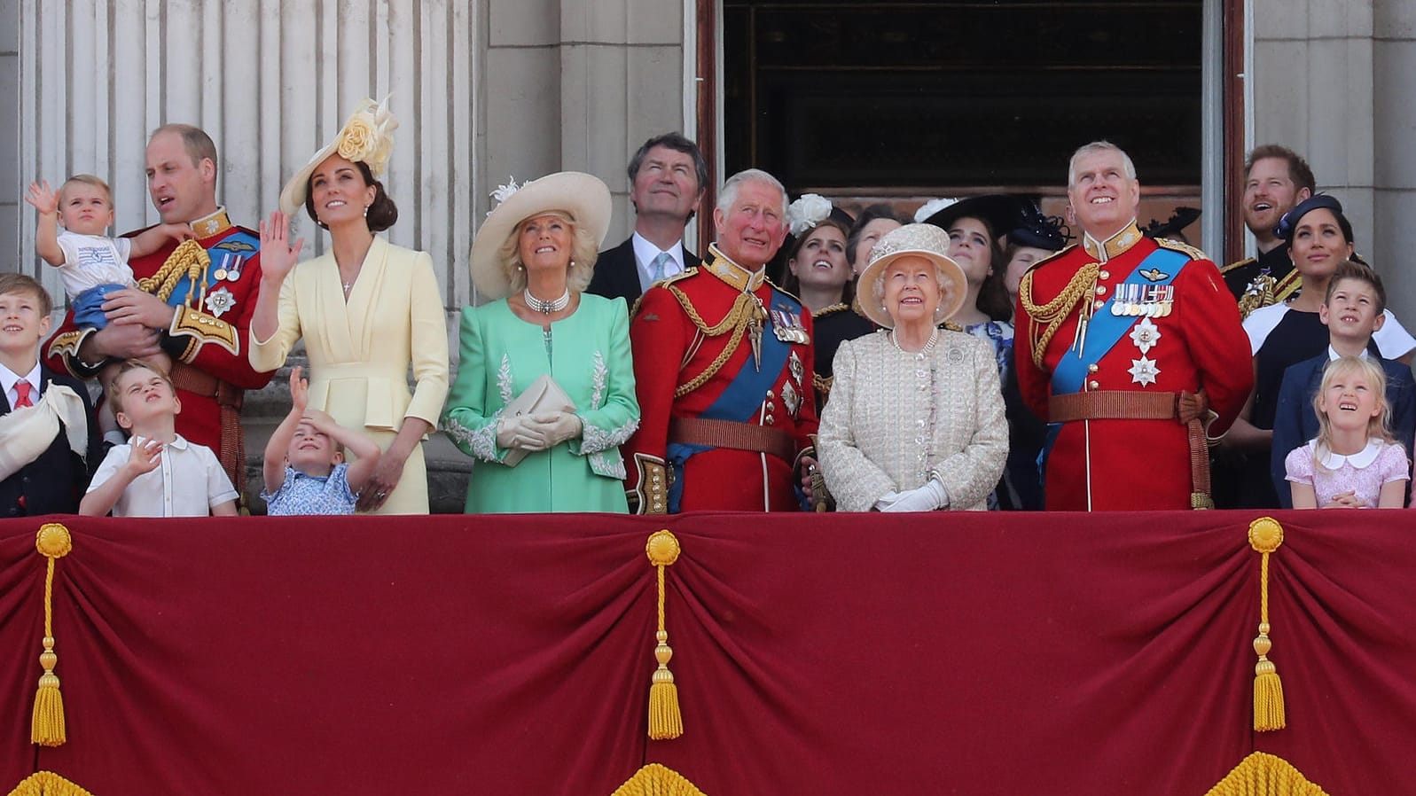 Die britische Royal Family: Manche Mitglieder tragen einen Nachnamen, manche wiederum nicht.