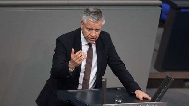 Der CDU-Politiker Frank Steffel initiierte die Hilfen für die Proficlubs. Der CDU-Politiker Frank Steffel initiierte die Hilfen für die Proficlubs.