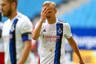 Verzweiflung beim Hamburger SV: Wieder hat der Klub im entscheidenden Moment nicht seine Leistung abrufen können.