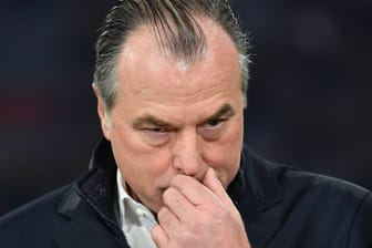 Clemens Tönnies: Der Aufsichtsratsvorsitzende ist bei Schalke 04 von allen Ämtern zurückgetreten.
