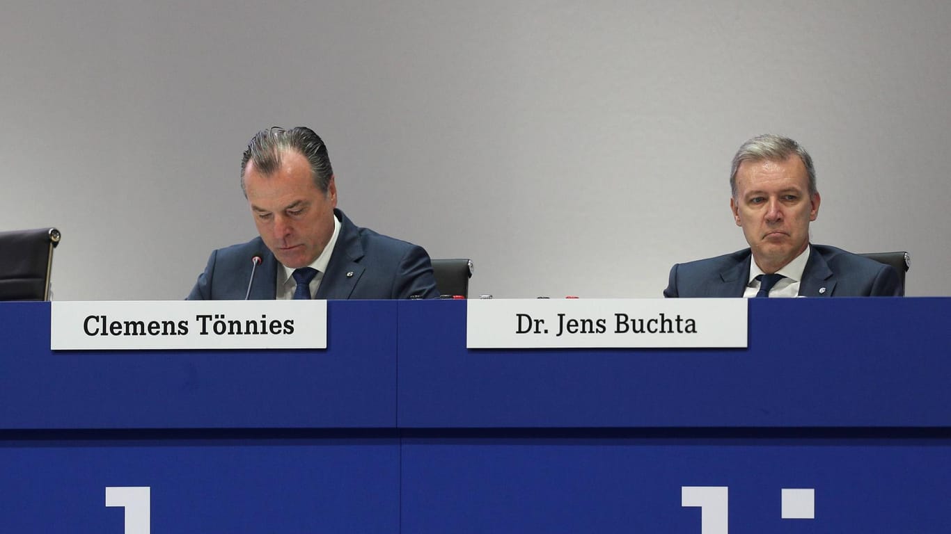 Tönnies und Buchta (v.l.): Letzterer ist der neue Chef des Aufsichtsrats bei Schalke 04.